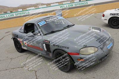 media/Jun-01-2025-CalClub SCCA (Sun) [[eae223c5dd]]/Around pit/
